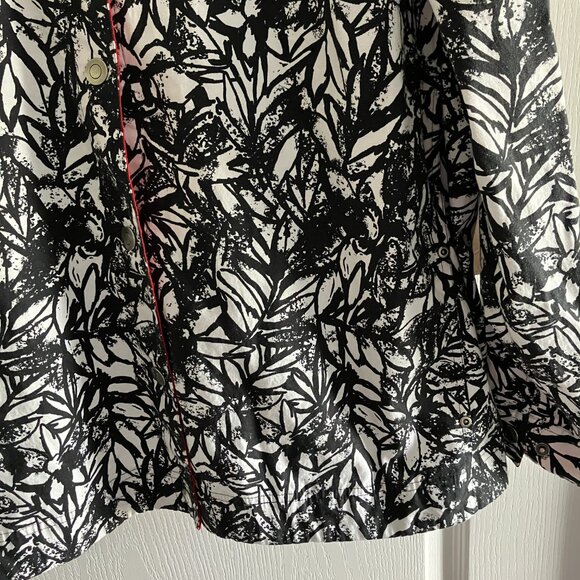 Christopher & Banks Womens Size 3XL Full Snap Front Shacket Floral. - Picture 5 of 14
